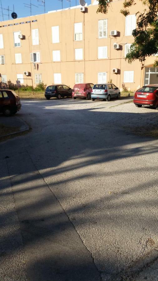 Apartment Lily Zadar Exterior foto